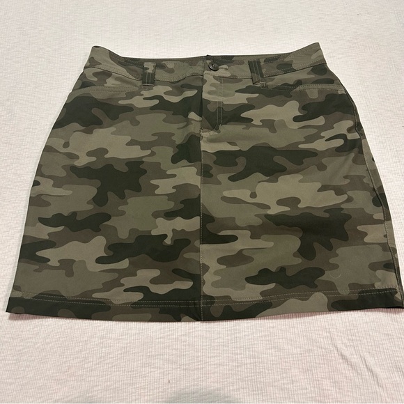 Eddie Bauer Women's Adventurer 2.0 Skort Skirt Camo Size 6 - Picture 1 of 7